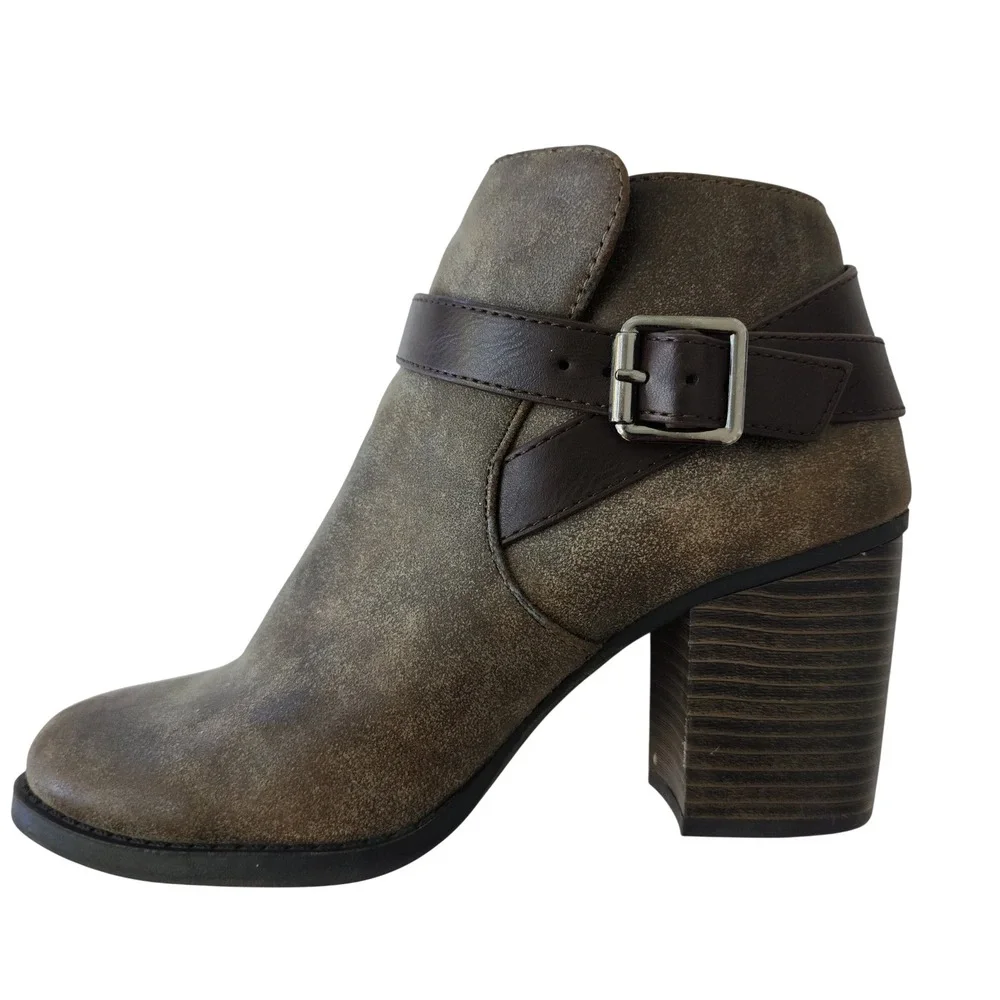 Soda Womens Olive Brown Distressed Faux Suede Buckle Strap Block Heel Ankle Boot